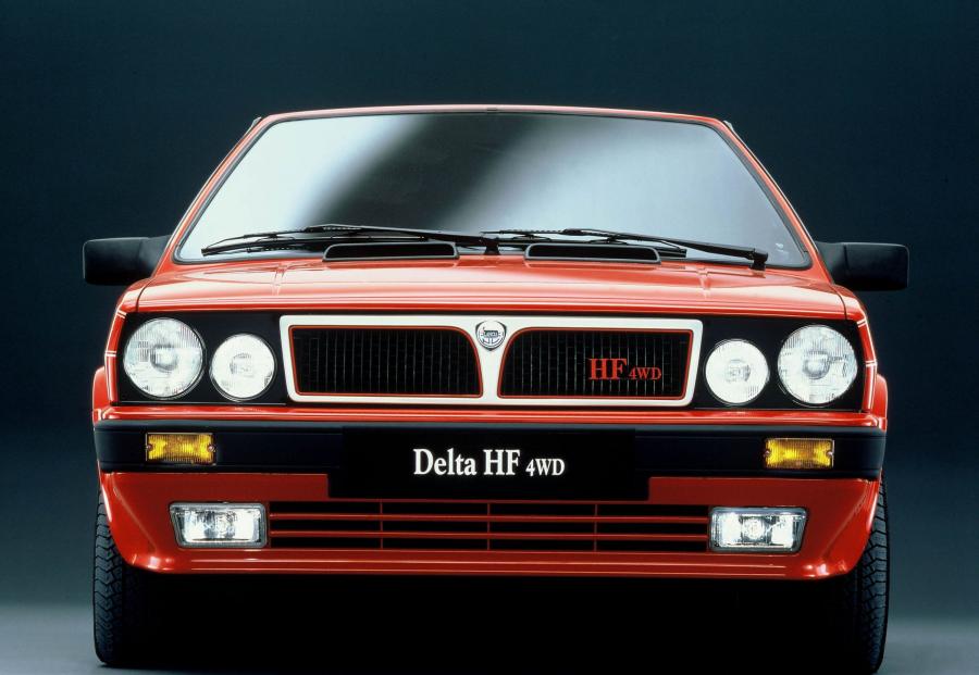  Lancia Delta 1979 года  (фото 9 из 35)